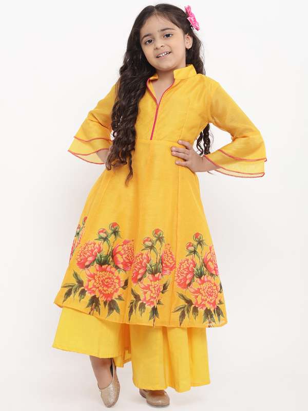 kids wear in myntra