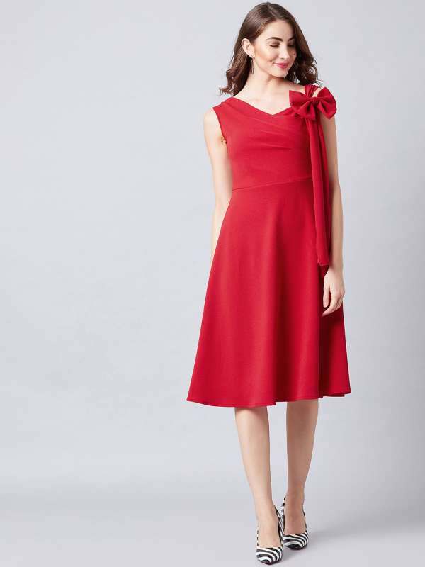 Red color dress online