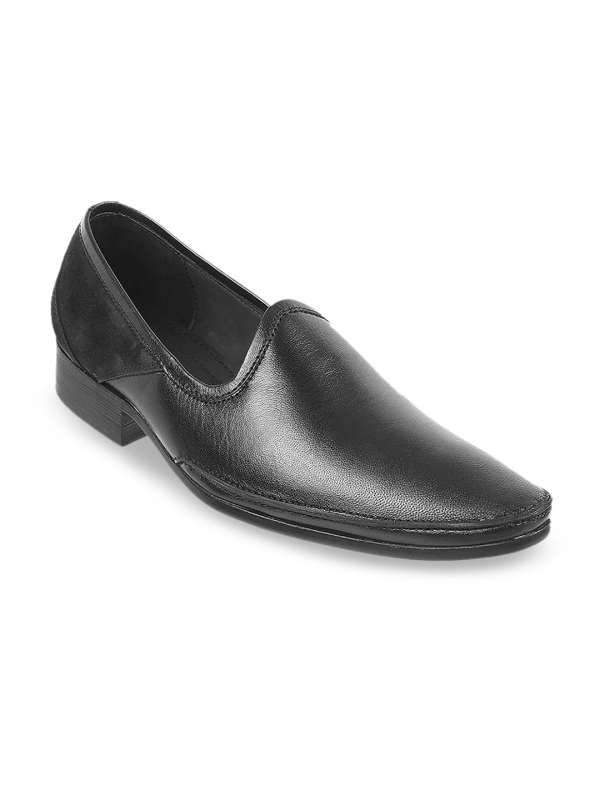 Buy Mochi Formal Shoes online in India