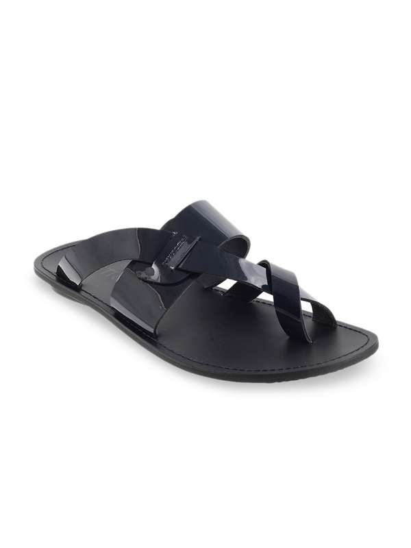 metro crocs online