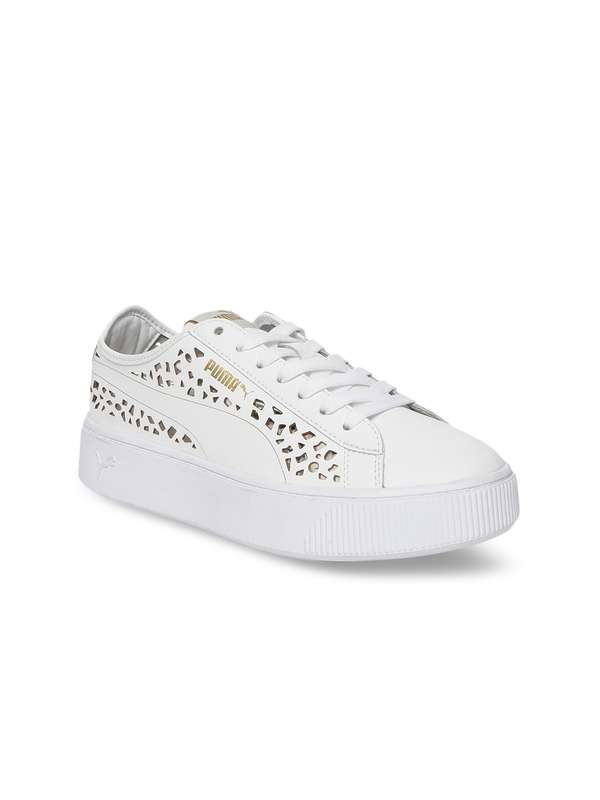 puma white sneakers myntra