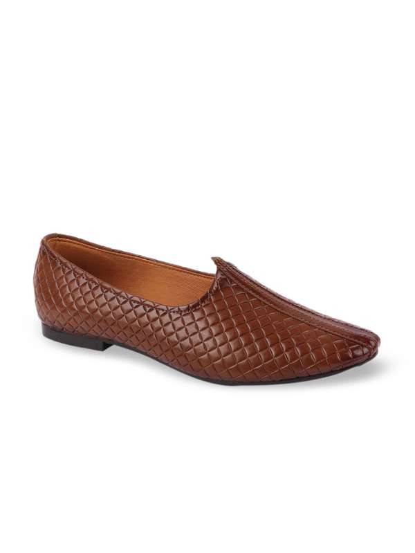 patent leather shoes india