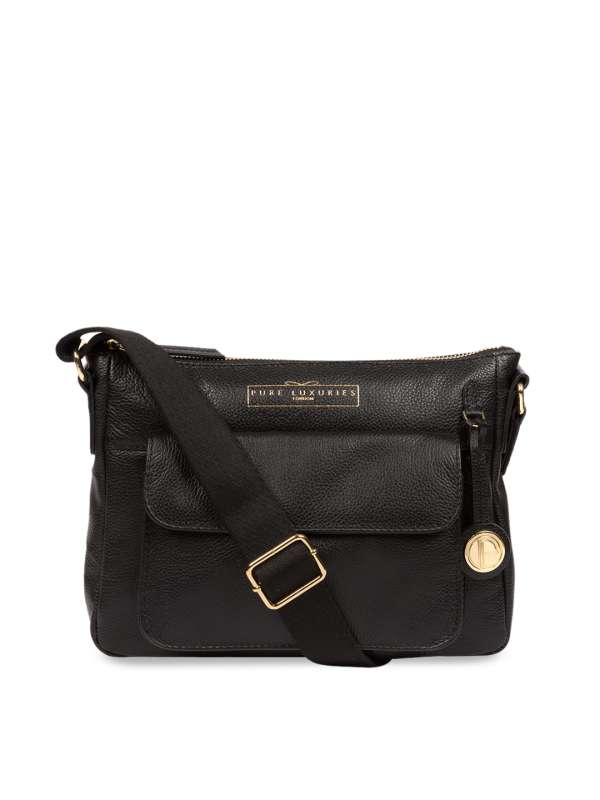black handbag myntra
