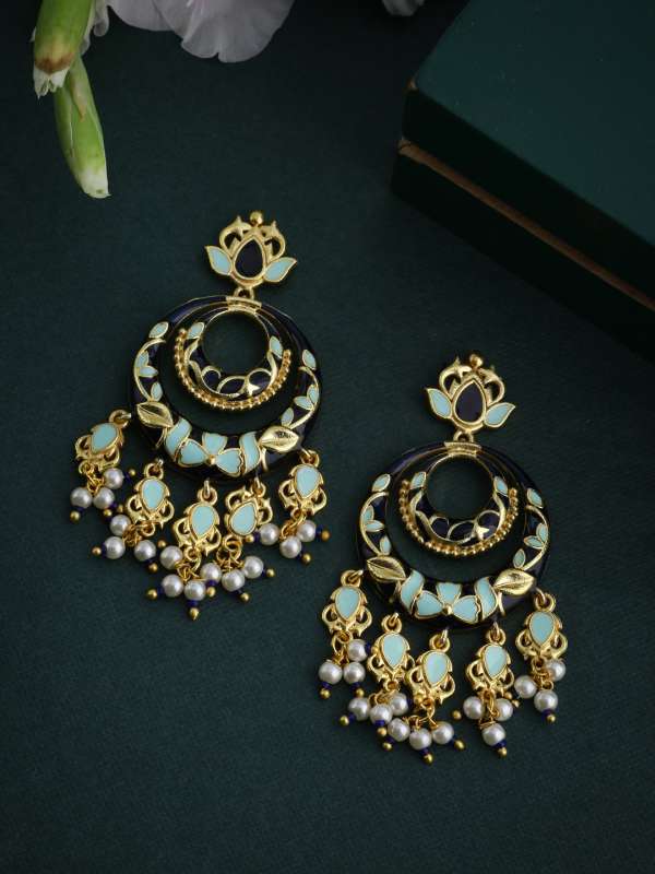 ØªØ­ÙÙ Ø¨Ø§ÙØ«ÙØ© ÙØ­Ø±Ø¶ ÙØ§ÙÙØ© Myntra Voylla Earrings Outofstepwineco Com Voylla versatile changeable golden brass studs hoop earrings for. myntra voylla earrings
