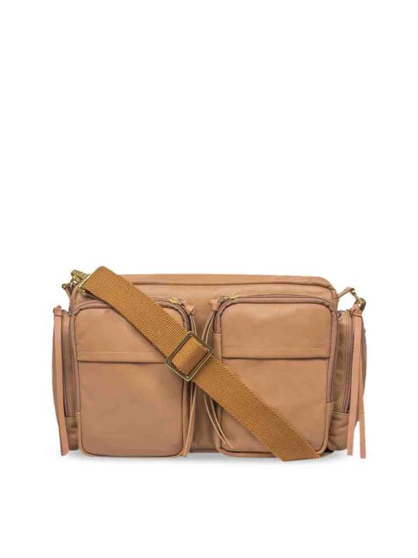 hidesign handbags myntra