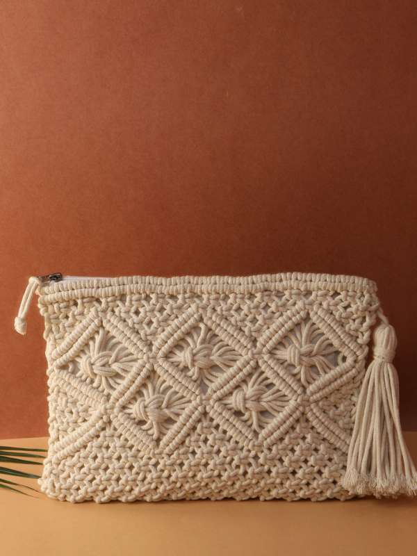 Clutch purse myntra clearance