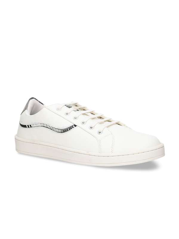 North star shoes myntra