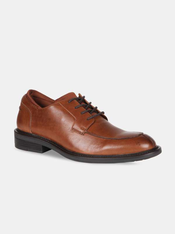 Kenneth cole cognac shoes top