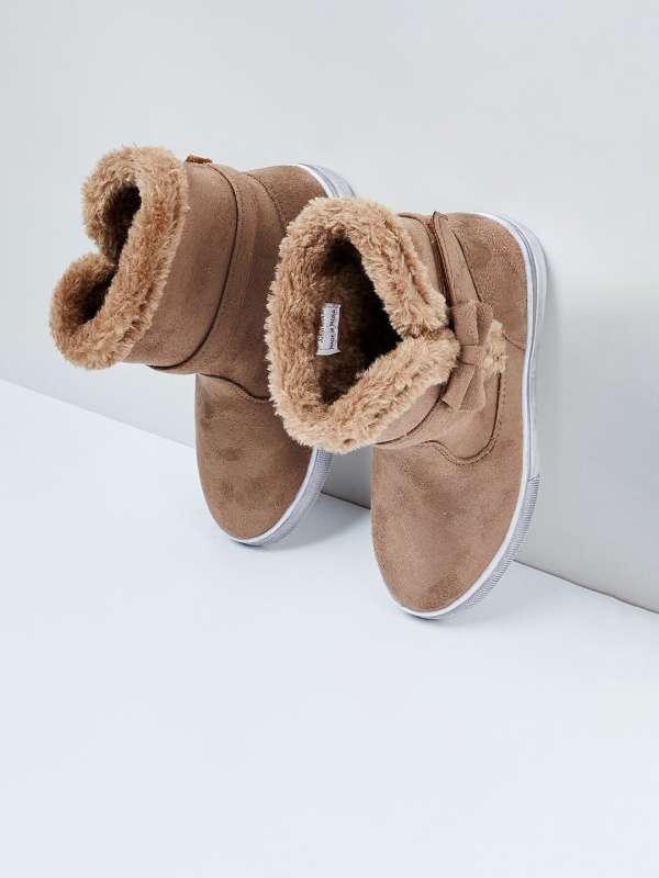 girls shoes myntra
