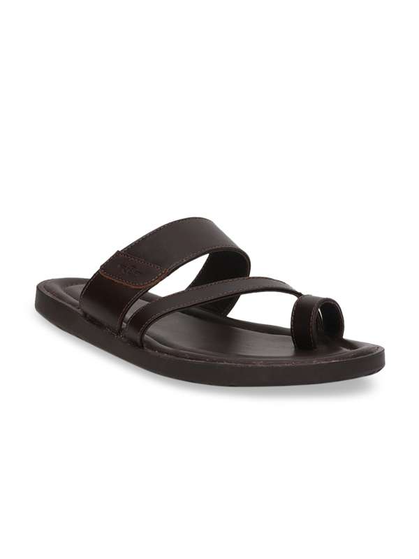 myntra bata sandals
