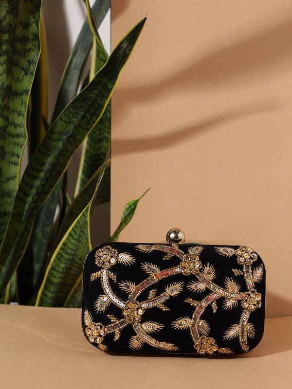 In Black Colour Bags Buy In Black Colour Bags online in India