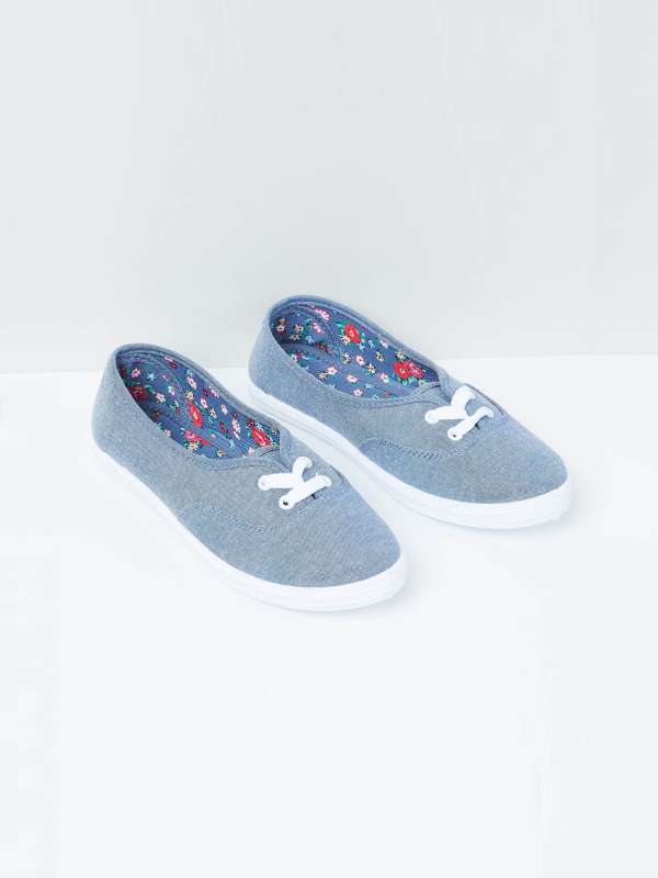 denim slip on shoes