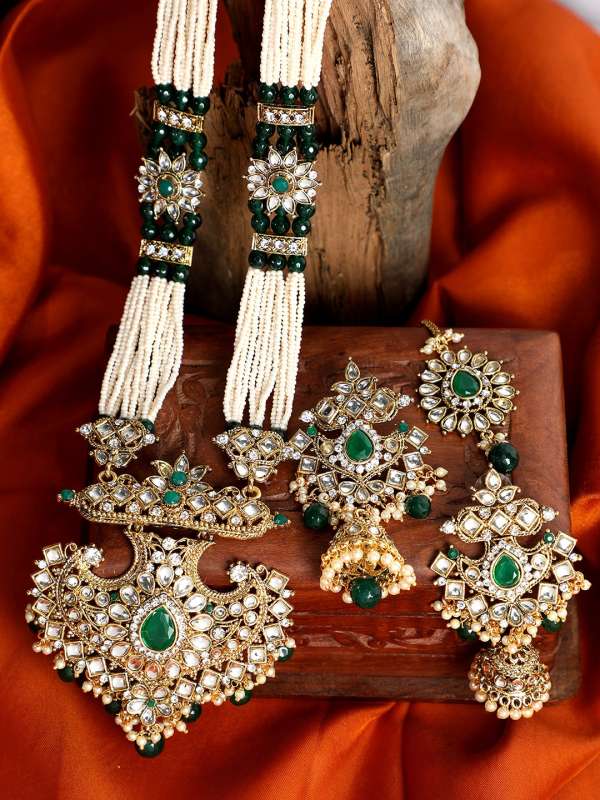 Myntra pearl set deals