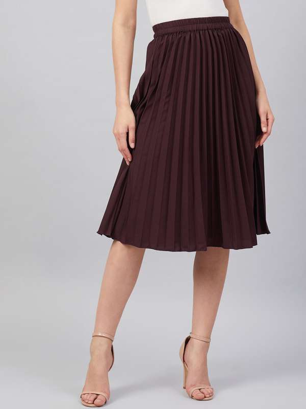 Maroon flared skirt sale
