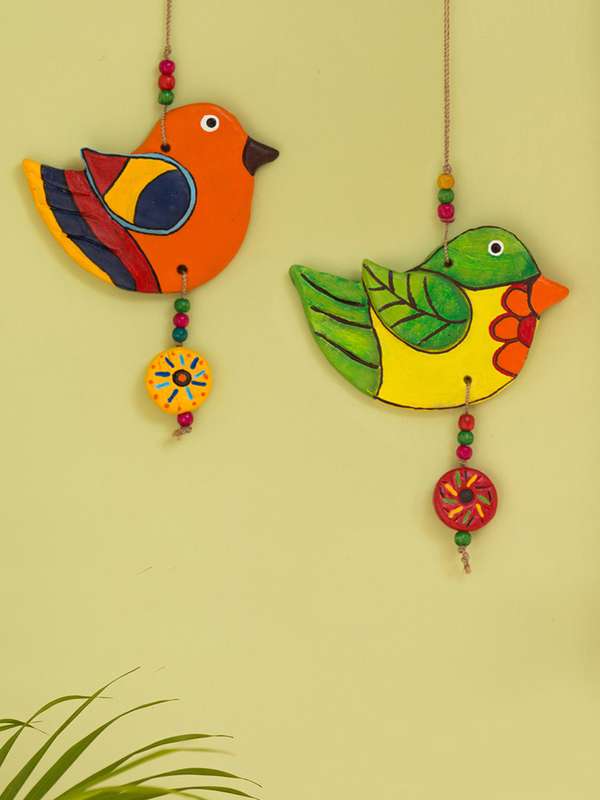 Share 154+ wall hanging decorative items latest seven.edu.vn