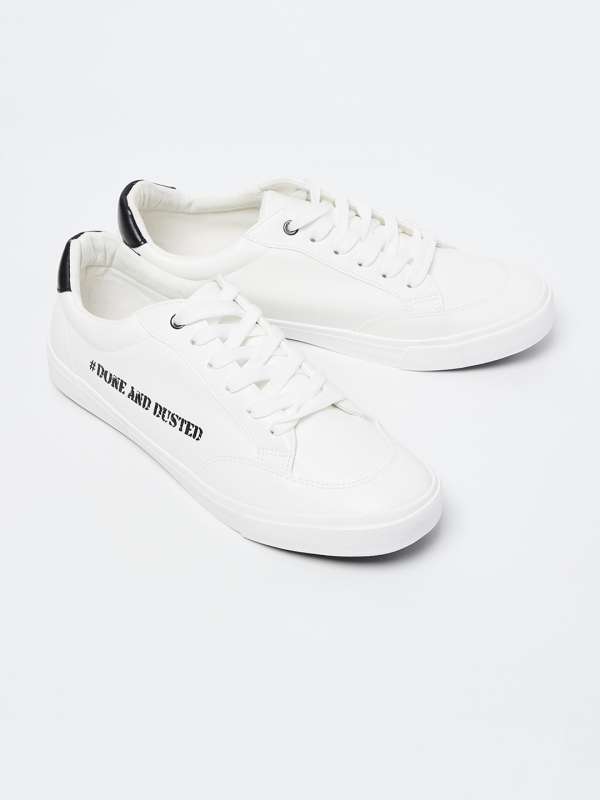 forca white shoes