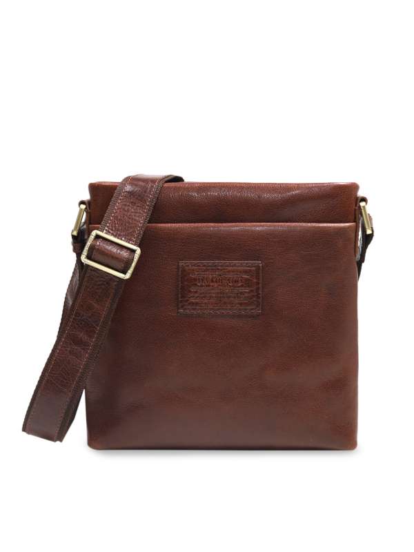 myntra messenger bags
