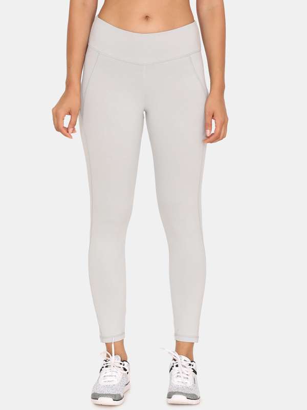 myntra yoga pants