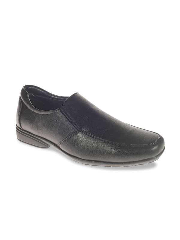 khadims black formal shoes