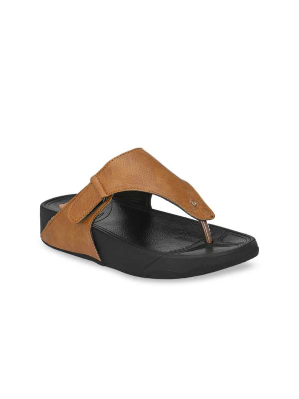 myntra floaters