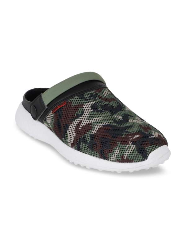 myntra floaters