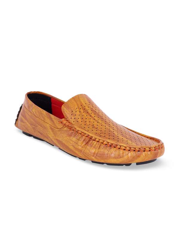 loafers under 500