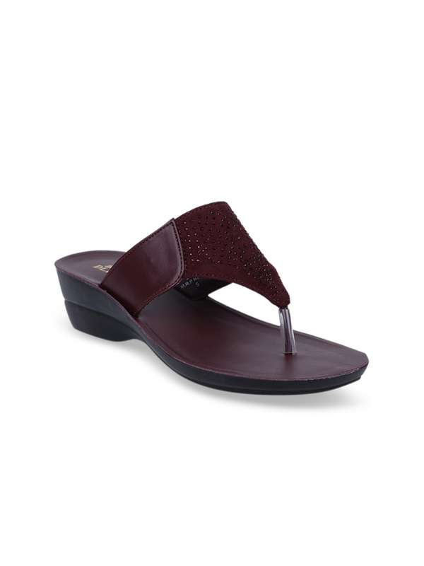 bata heel sandals