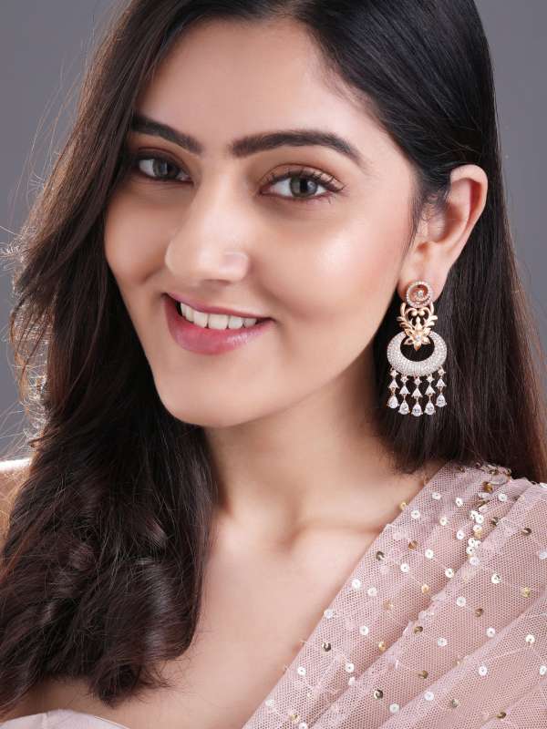 Meenakari on sale earrings myntra