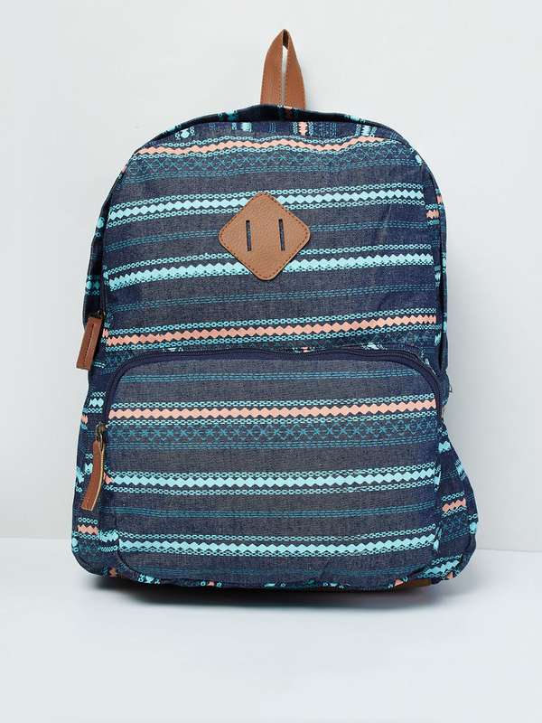 patent leather chanel boy bag