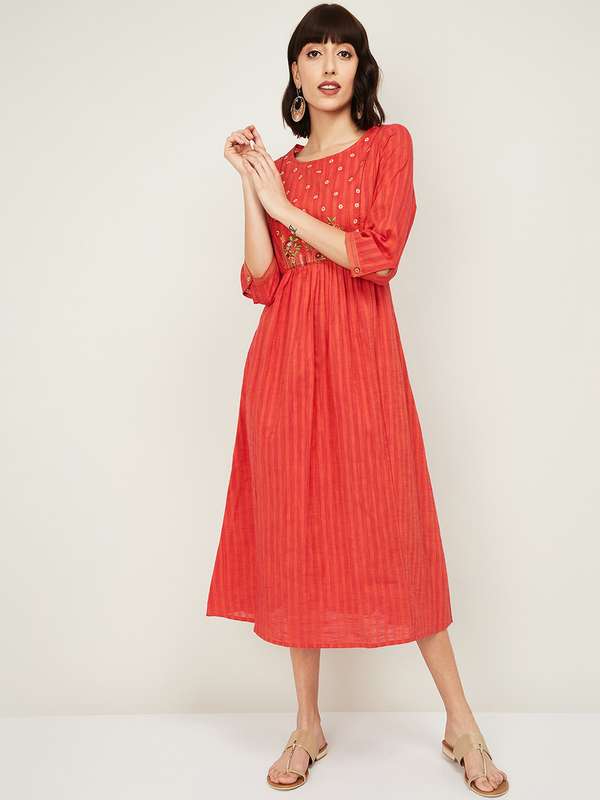 2e8rth2l1jvcm Go ahead, go crazy with the latest fashions and dresses in india. https www myntra com lifestyle dresses