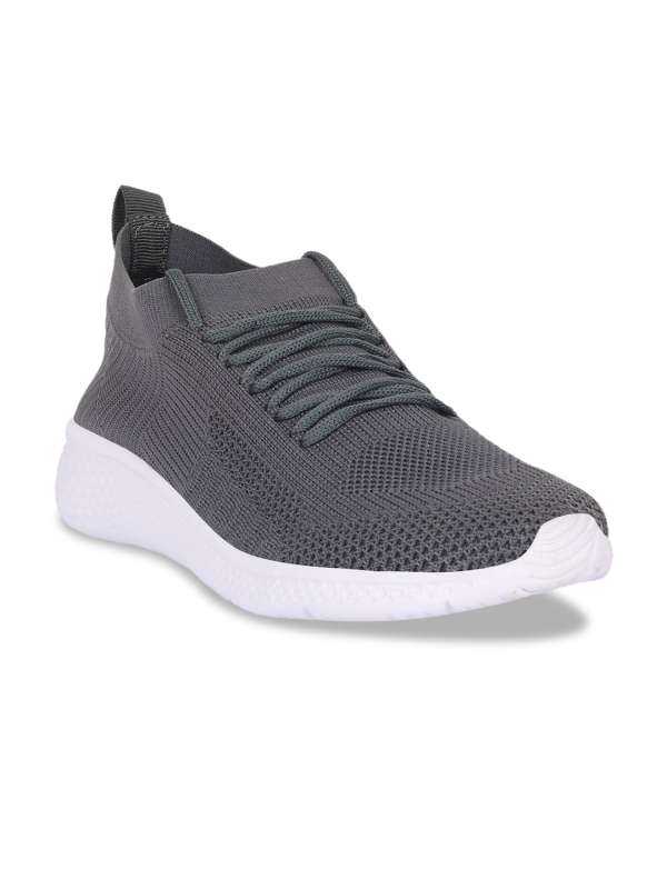 Metronaut shoes online