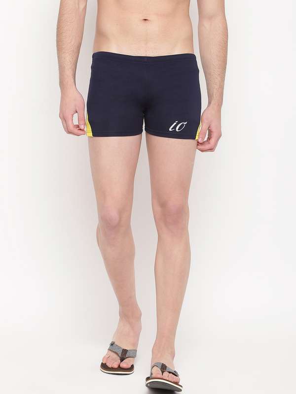 ripped shorts with chains