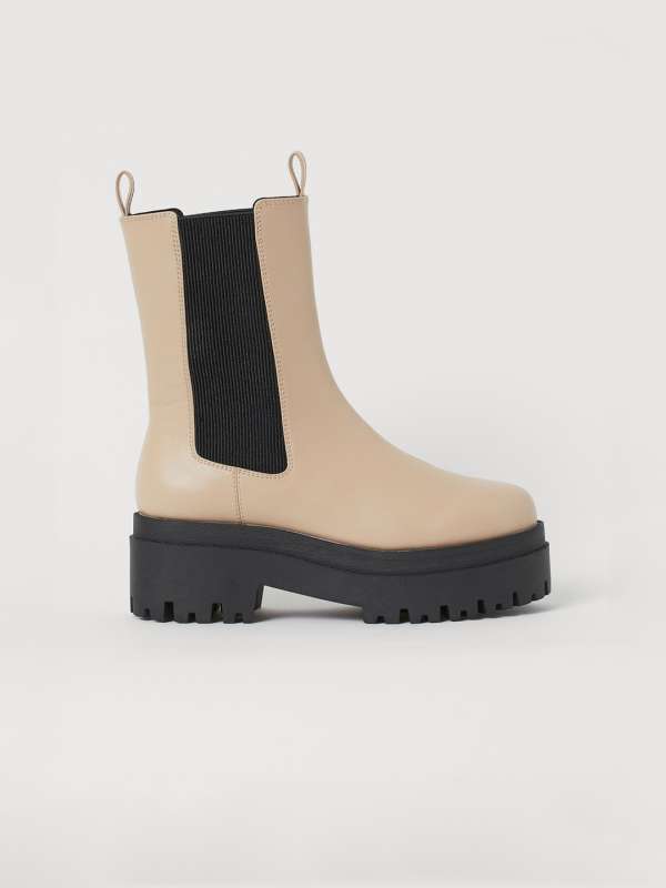 Myntra ladies boots deals