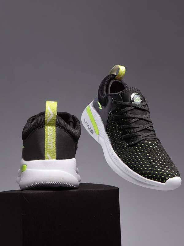 Sports Shoes For Men Under 1000 
