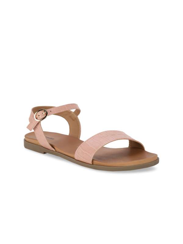 Bata open top toe flats