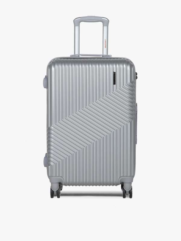 Wildcraft Saiph Medium Hard Trolley