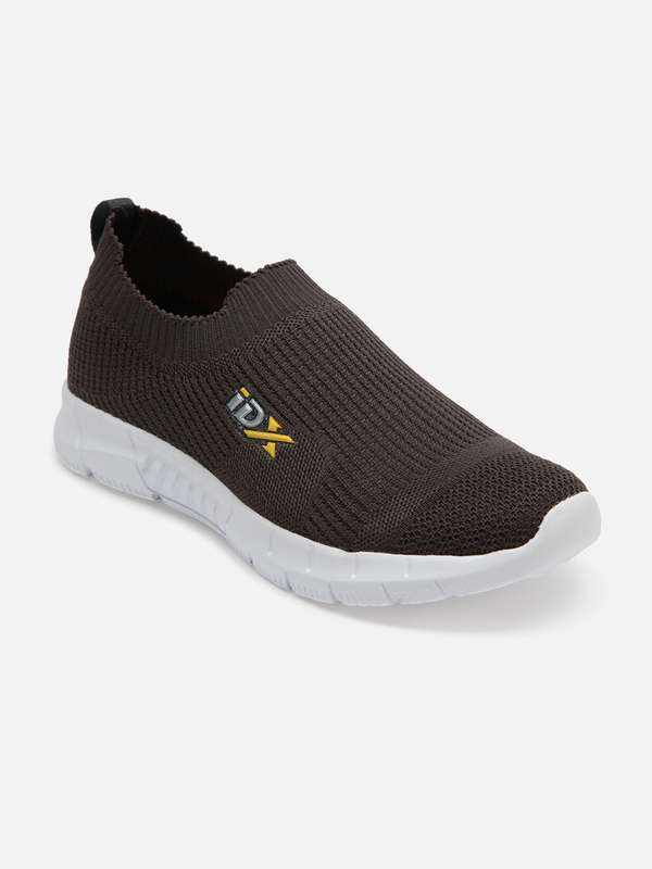 Myntra id shoes clearance