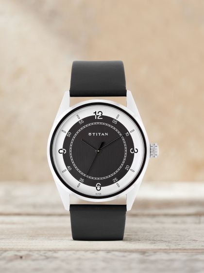 Buy Titan Karishma Upgrades Men Silver Analogue Watch NL1735SL01