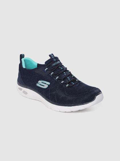 myntra skechers