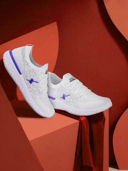Buy Campus Men White BOND Running Shoes 