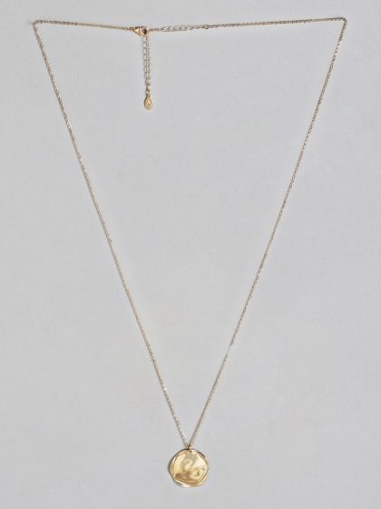 accessorize necklaces