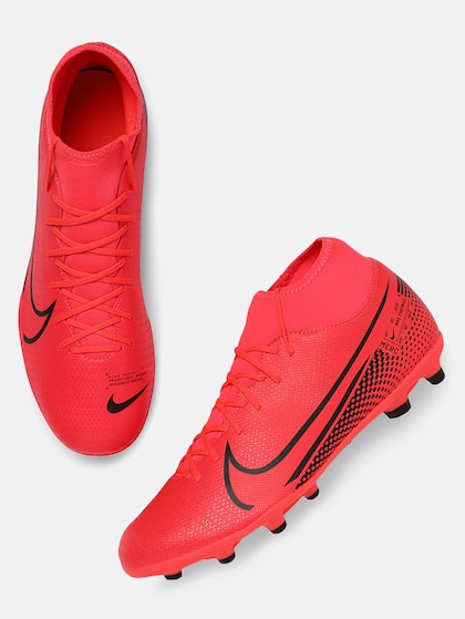 nike red football shoes