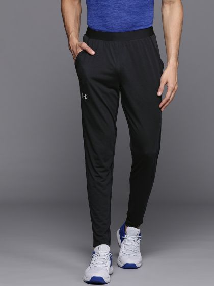under armour running streaker 2.0 shift joggers in black