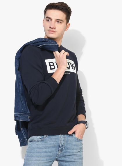 lacoste sweatshirt myntra