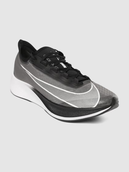 men's zoom fly running shoe