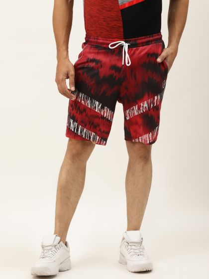 Yonex hotsell shorts myntra