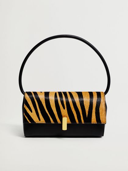 mango maroon solid sling bag