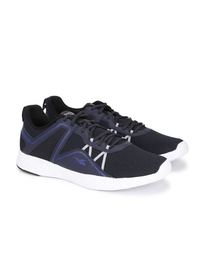 reebok traveller lp running shoes