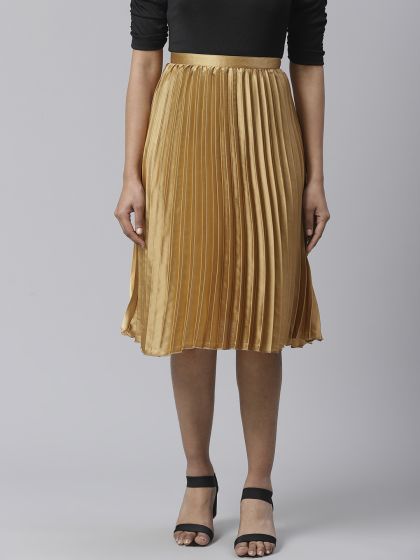 Gold pleated skirt knee length discount