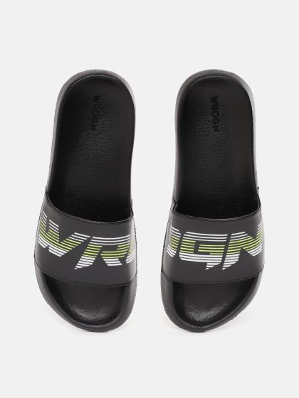 puma men black printed sliders
